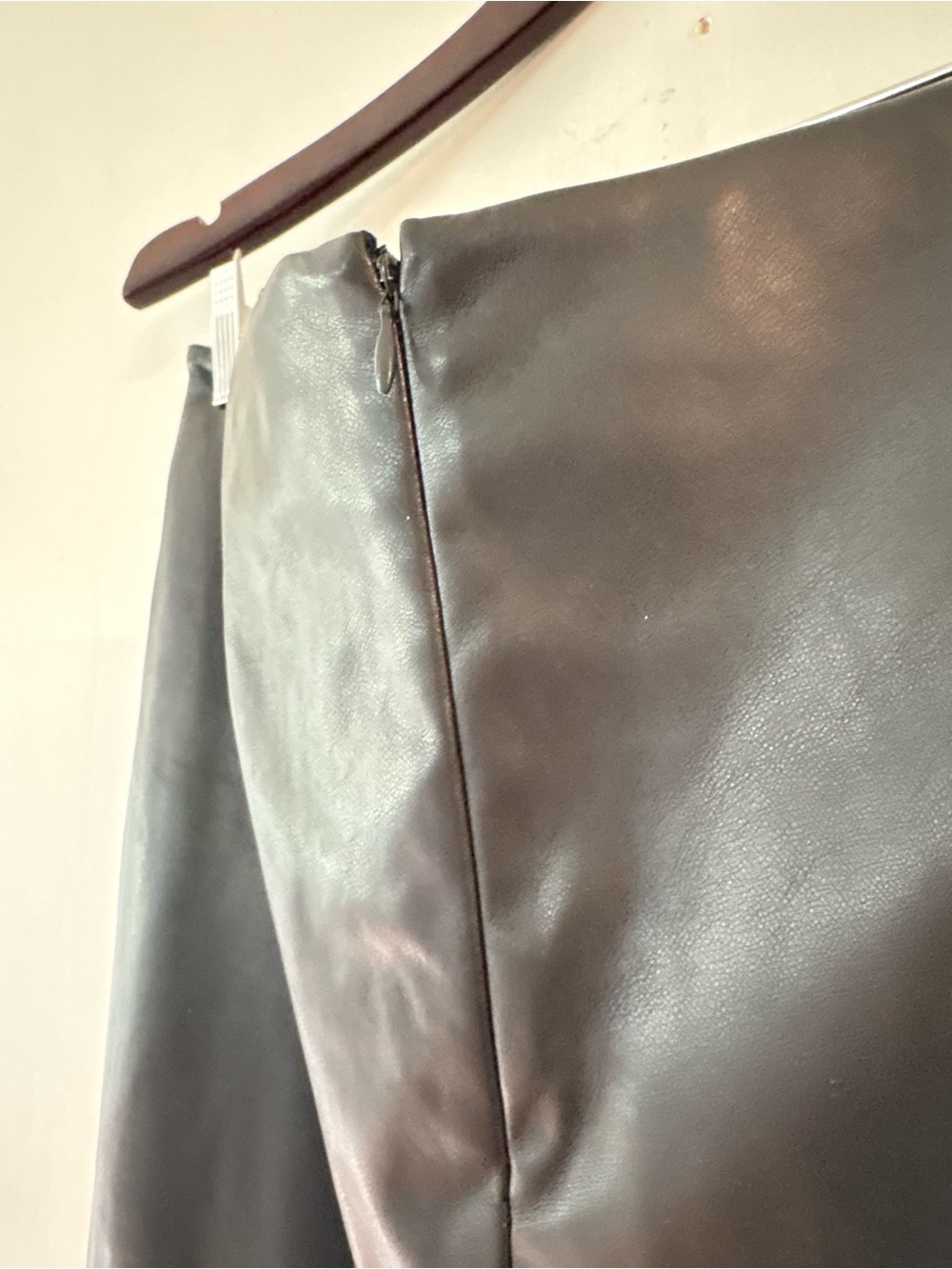 Donna Karan New York Faux Leather Chain Midi Pencil Skirt Edgy Chic Sz 10 - Picture 11 of 12